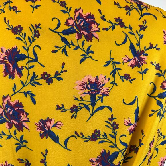 Modcloth Sophistication Floral Sleeveless Wrapped Blouse Women's Size Medium - Picture 5 of 9